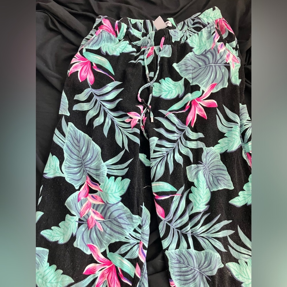 Flare pants; tightest at the hips area